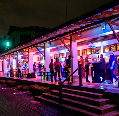 61078b5ebd8bc689884883