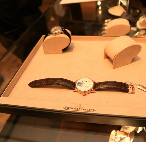 6107a582bffef623927110